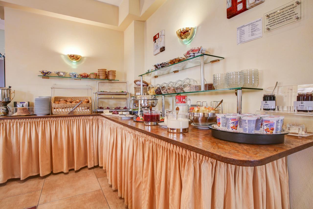 Rhein Neckar Hotel มานไฮม์ ภายนอก รูปภาพ